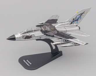 Самолет Panavia Tornado IDS