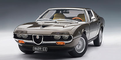ALFA ROMEO MONTREAL, METALLIC DARK BROWN