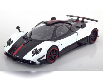 PAGANI Zonda Cinque (2008), white carbon