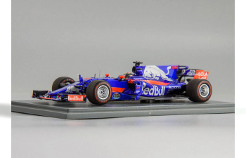 Scuderia Toro Rosso #39 United States GP 2017 Renault STR12 Brendon Hartley