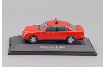 MERCEDES-BENZ E-Klasse Einsatzleitwagen 1, red