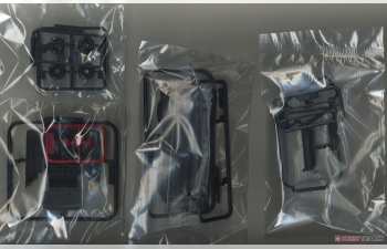 Сборная модель Toyota Sprinter Trueno Custom (High Flash Two Tone), red