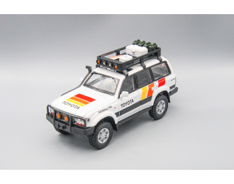 TOYOTA Land Cruiser 80 (Safari Edition), белый, 21 см