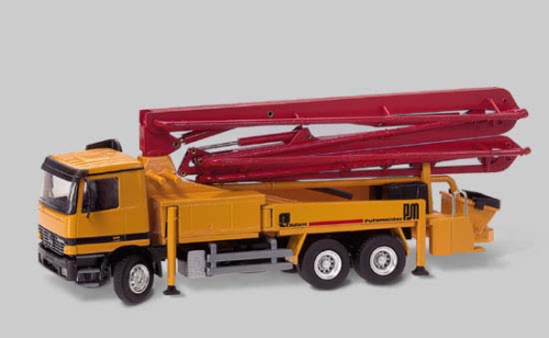 Putzmeister Betonpumpe M 36 BRF 36.16H, orange, 1:50