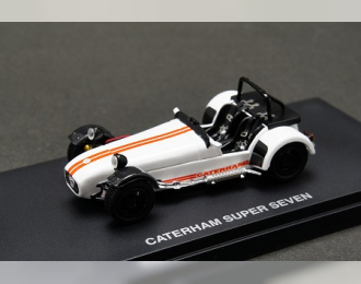 CATERHAM Super 7, white cycle fender 