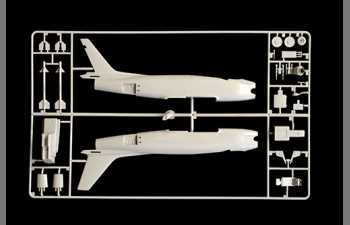 Сборная модель Самолет F-86F Sabre Jet “Skyblazers”