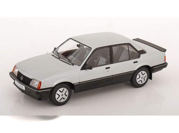 OPEL Ascona C SR (1981), silver