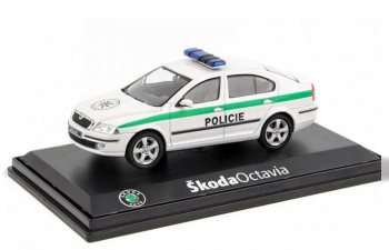 SKODA Octavia POLICE Czech Republic 2004, белый