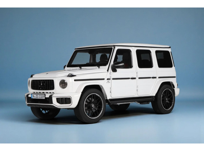 MERCEDES-BENZ AMG G63 (W465) (2025), polar white