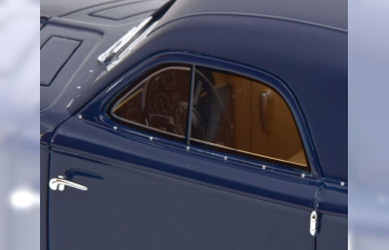 DUESENBERG Model J Walker Aerodynamic Coupe (1935), dark blue