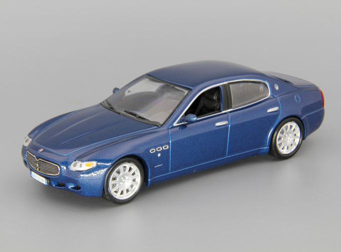 MASERATI Evolution Quattroporte V, Junior Line, blue