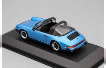 PORSCHE 911 TARGA - 1977 - BLUE METALLIC