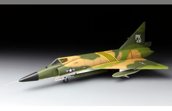 Сборная модель Самолет F-102A Delta Dagger Deucew Case X
