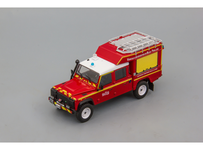 LAND ROVER 130 VIMP Lanéry - Véhicule D'intervention en Milieu Périlleux (SP de Roanne), Vehicules Legers Sapeurs-Pompiers 3
