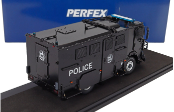 RENAULT D14 Truck Centurion Raid Police 2-assi (2019), Black
