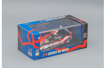 AUDI R15 TDi 9 Winner Le Mans (M.Rockenfeller - T.Bernhard - R.Dumas) 2010, red