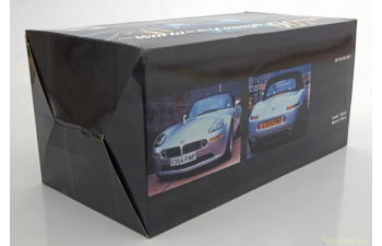 BMW Z8 Roadster with Softtop James Bond The World Is Not Enough, silver