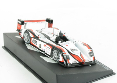 AUDI R8, серия Passion de la Vitesse 37, белый