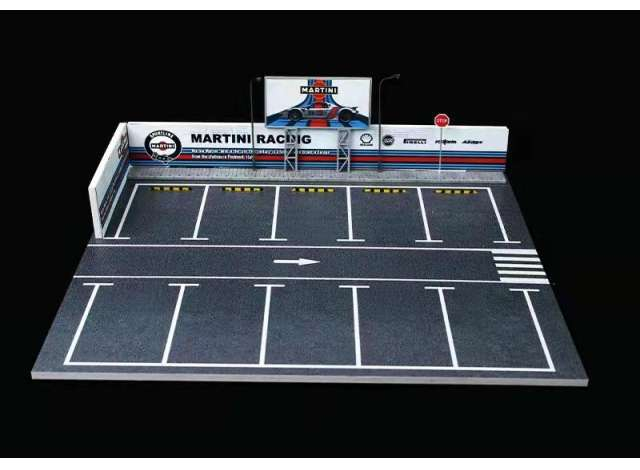 Diorama *Martini parking lot*, blue/white/red