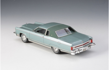 Lincoln Continental 1969 green