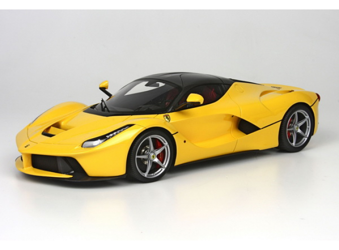 FERRARI LaFerrari 2013, gloss yellow / carbon roof