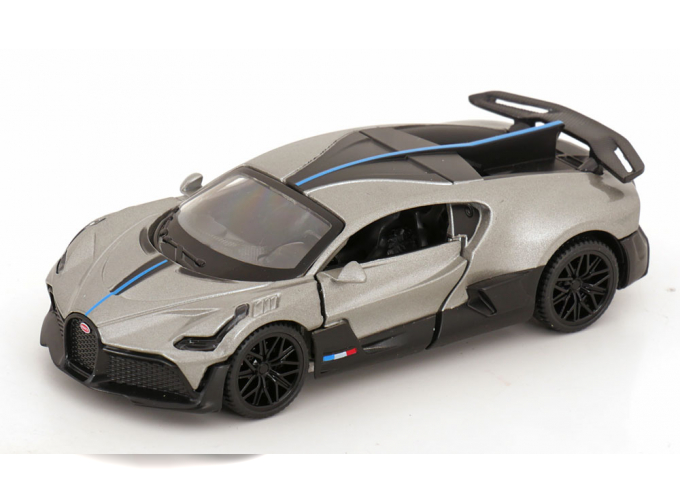 BUGATTI Divo (2018-2021), grey metallic/black