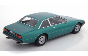 FERRARI 365 GT4 2+2 (1972), green metallic