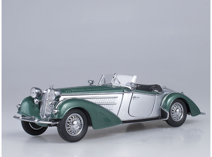 HORCH 855 Roadster, silver grey / dark green