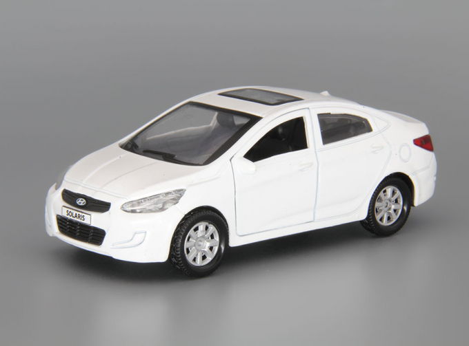 HYUNDAI Solaris, white