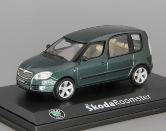 SKODA Roomster (2007), Highland Green Metallic