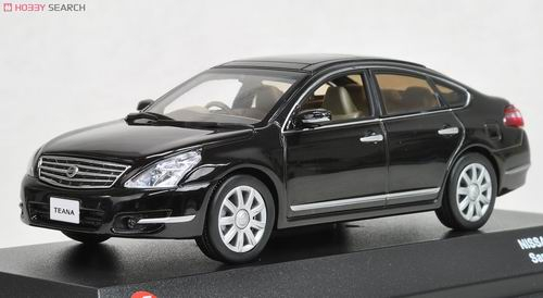 NISSAN Teana, black