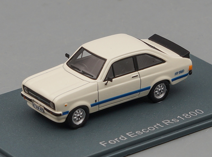 Ford Escort MkII RS1800, white