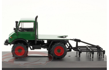 MERCEDES-BENZ Unimog 406 (1977), green