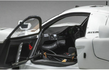 Nissan R390 GT1 LM 1998 (white)