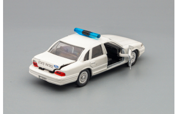 FORD Crown Victoria Police, white