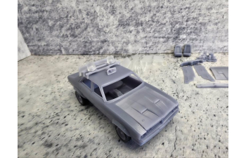 Сборная модель Ford Falcon из фильма Mad Max 1 1979 года (Interceptor)
