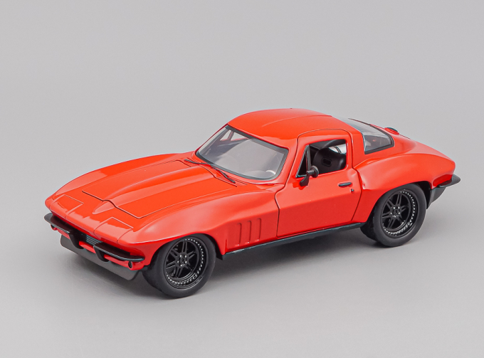 CHEVROLET Corvette owned by Letty, red