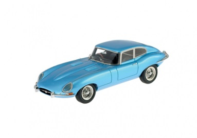 Jaguar E-Type Series 1 Coupe 1961 (silver blue)