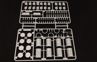 Сборная модель Universal Fuel Tank Trailer