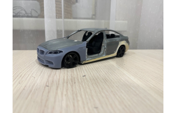 Набор для конверсии  BMW F10 в переделку BMW F10 M5 от Welly