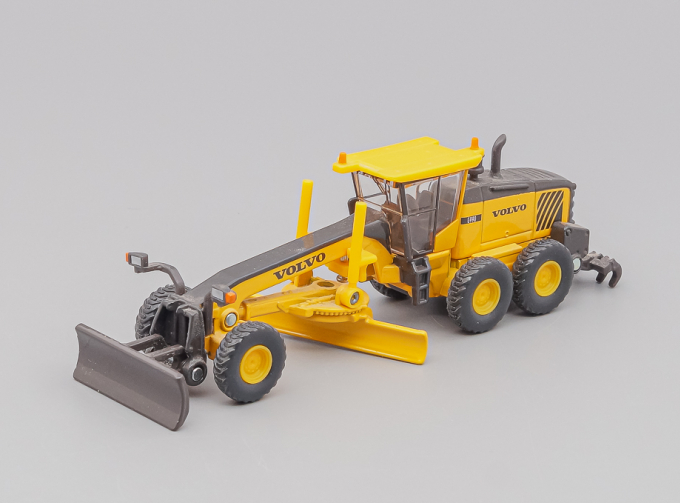 Грейдер VOLVO G990 Motorgrader, yellow