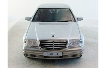 MERCEDES-BENZ 500 SE (1991), Mercedes-Benz Offizielle Modell-Sammlung 55, silver