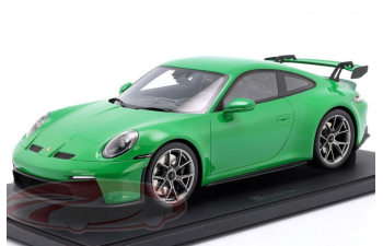 PORSCHE 911 (992) GT3 (2022), python green