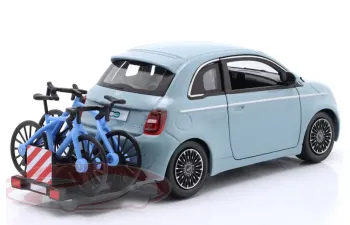 FIAT 500E with bike (2023), blue