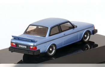 VOLVO 240 Turbo Custom (1983), light blue-metallic