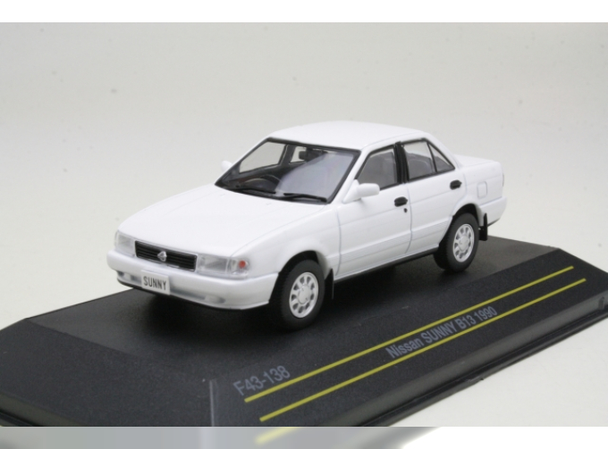 NISSAN Sunny (B13) (1990), white