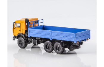 Камский грузовик 43118 бортовой с тентом, оранжевый / синий