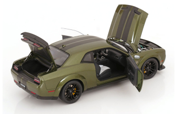DODGE Challenger SRT Jailbreak (2022), green metallic