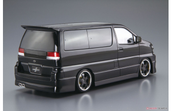 Сборная модель Nissan Elgrand '00 Fabulous