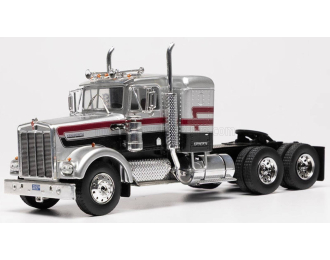 KENWORTH W925 Tractor Truck 3-Assi (1976), grey